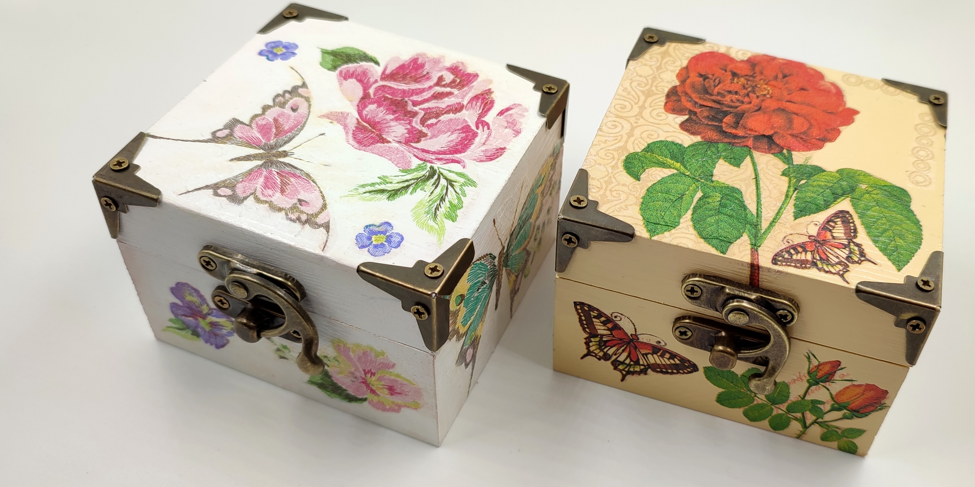Mis primeros decoupage ✂🖌