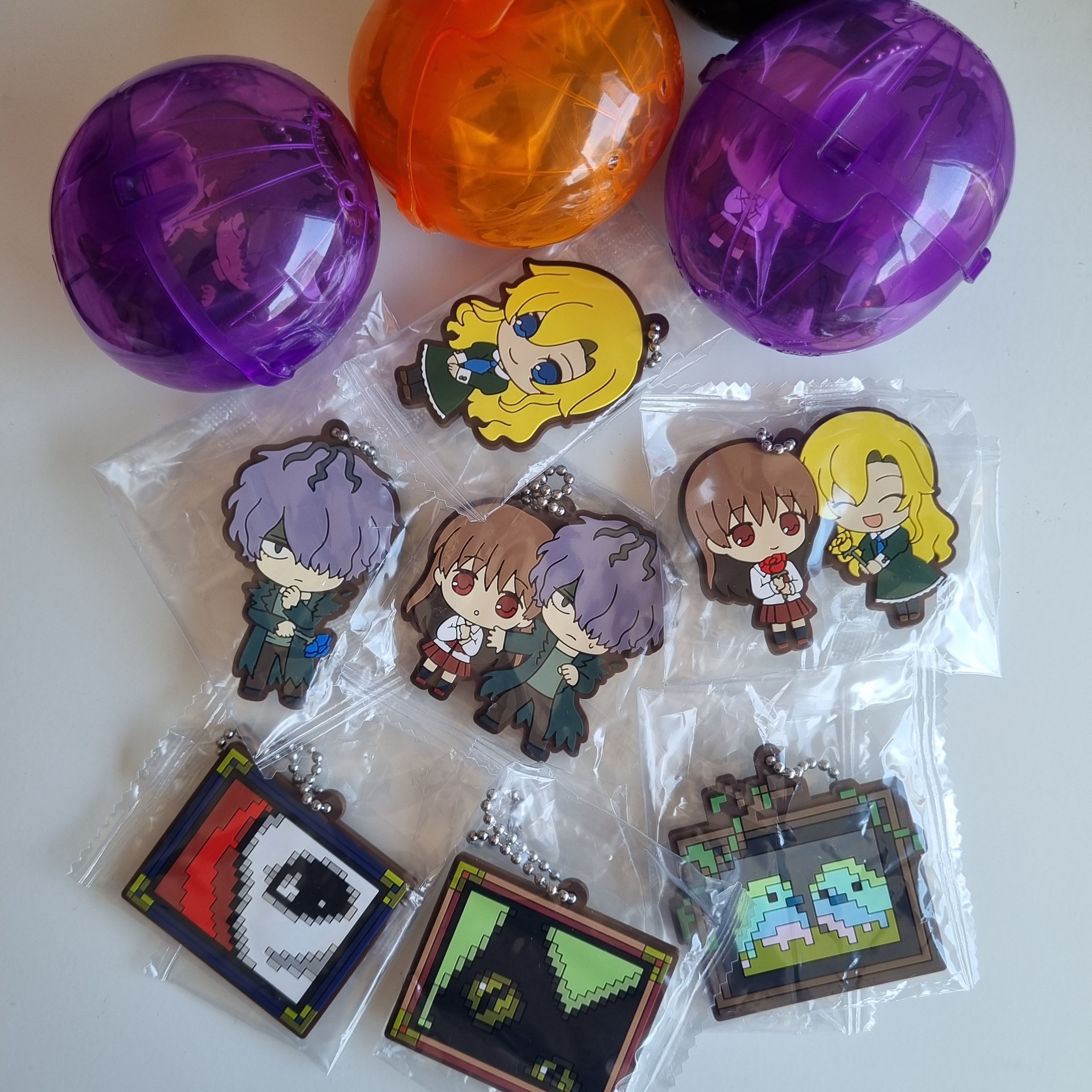 Gashapon de Ib en Japón